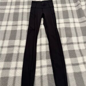 Lululemon LIKE NEW Fast and Free Brushed High Rise Tight Legging 28’ Black